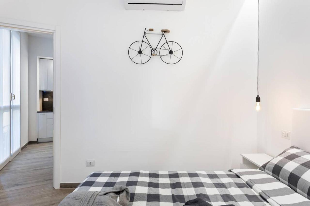 Modern And New Flat In Duomo Area Apartment Milano Exterior foto